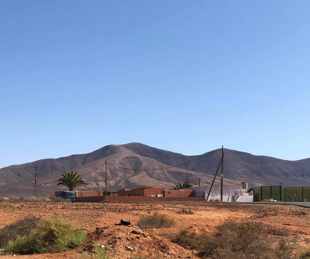 Villa Casa Del Sol 3 Bedroom Villa With Private Solar Covered 12M X 6M Pool Minimum Stay 7 Nights Chromecast And Wifi Throughout The Property Triquivijate Esterno foto