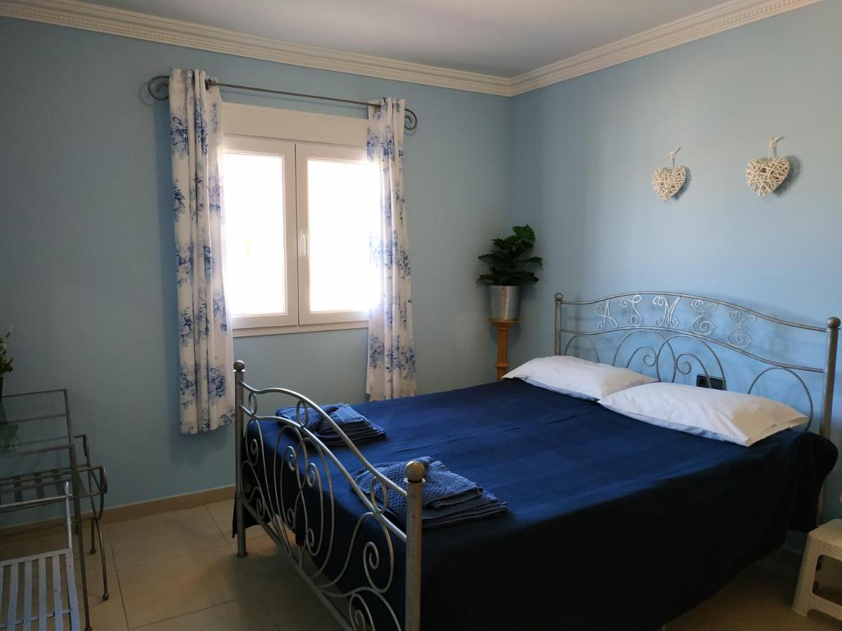 Villa Casa Del Sol 3 Bedroom Villa With Private Solar Covered 12M X 6M Pool Minimum Stay 7 Nights Chromecast And Wifi Throughout The Property Triquivijate Esterno foto