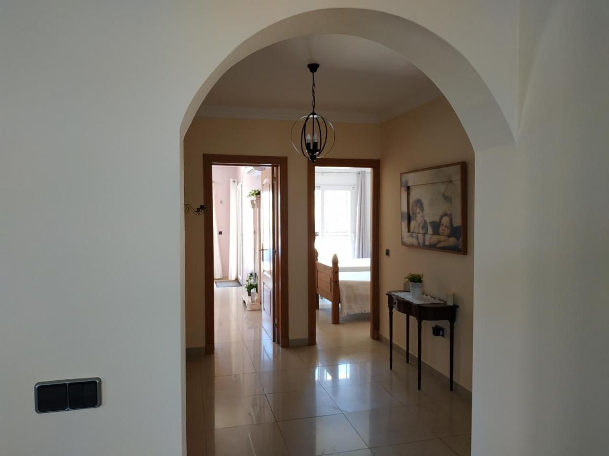 Villa Casa Del Sol 3 Bedroom Villa With Private Solar Covered 12M X 6M Pool Minimum Stay 7 Nights Chromecast And Wifi Throughout The Property Triquivijate Esterno foto
