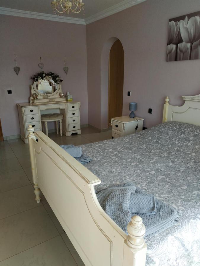 Villa Casa Del Sol 3 Bedroom Villa With Private Solar Covered 12M X 6M Pool Minimum Stay 7 Nights Chromecast And Wifi Throughout The Property Triquivijate Esterno foto