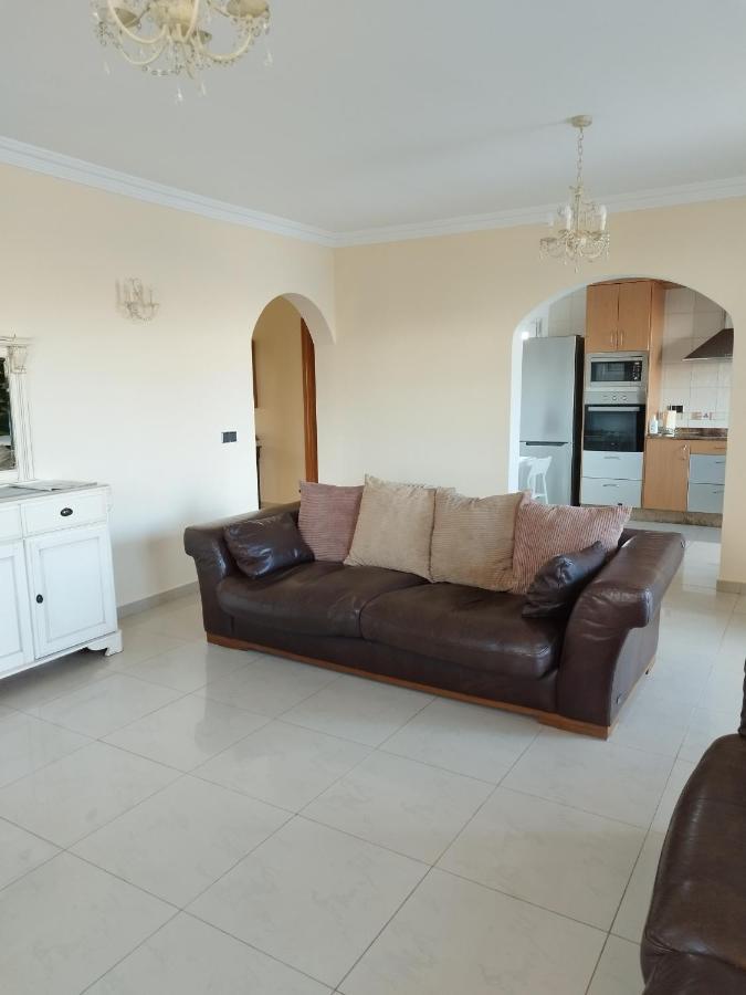 Villa Casa Del Sol 3 Bedroom Villa With Private Solar Covered 12M X 6M Pool Minimum Stay 7 Nights Chromecast And Wifi Throughout The Property Triquivijate Esterno foto