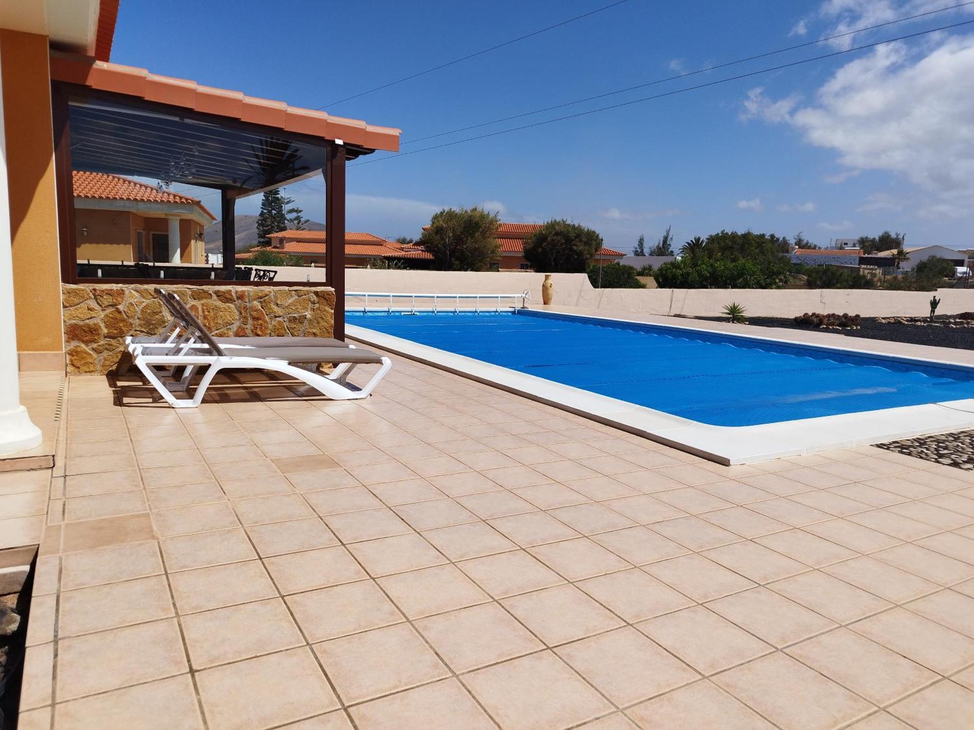 Villa Casa Del Sol 3 Bedroom Villa With Private Solar Covered 12M X 6M Pool Minimum Stay 7 Nights Chromecast And Wifi Throughout The Property Triquivijate Esterno foto